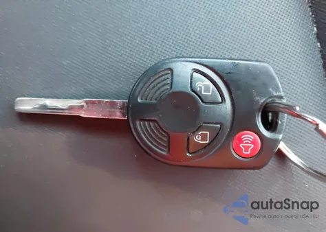 2014 Ford Escape S z USA, uszkodzony, nr VIN 1FMCU0F70EUB04134